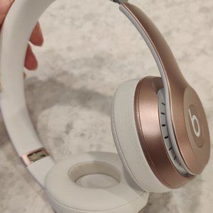 Beats by Dr. Dre Solo³ Wireless Headphones